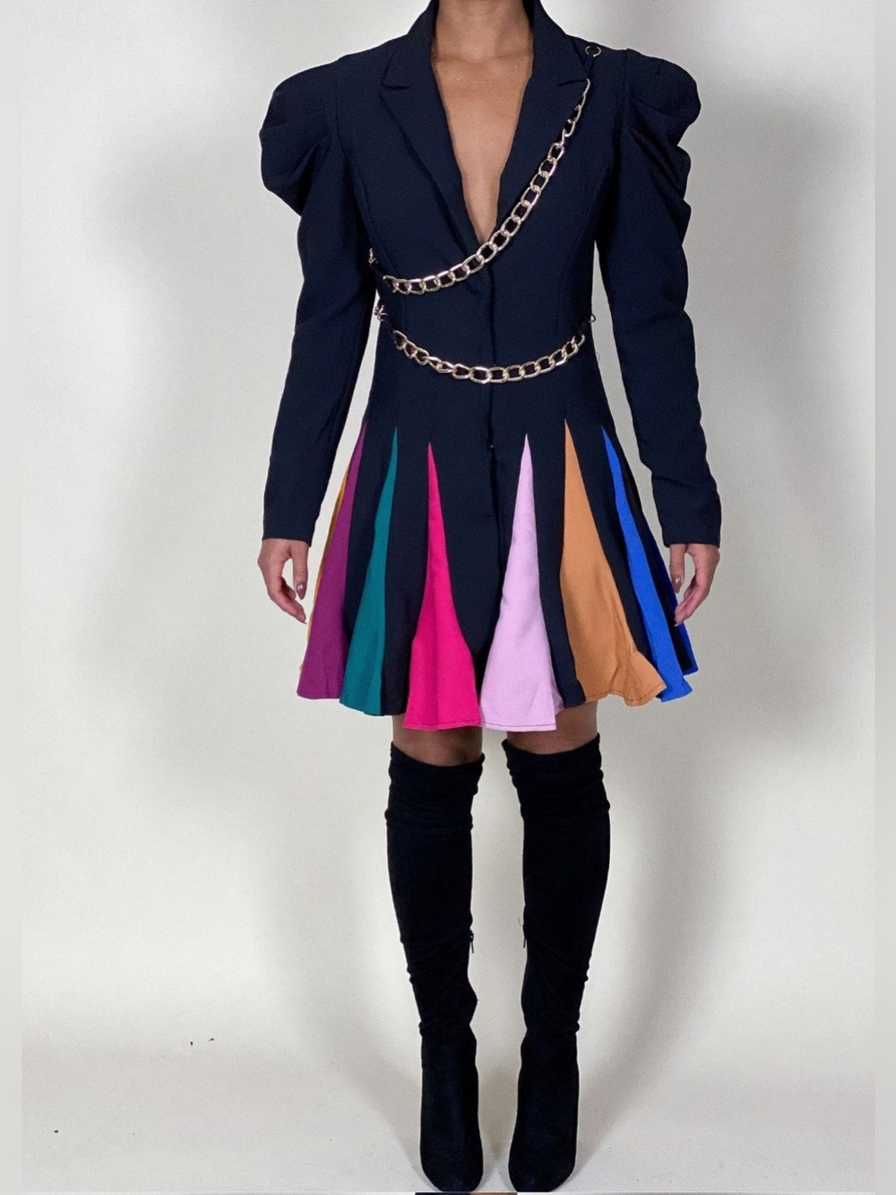 L'ATISTE by Amy Black Coat Dress Rainbow Pleated Skirt Gold Chains Size S - Picture 7 of 16